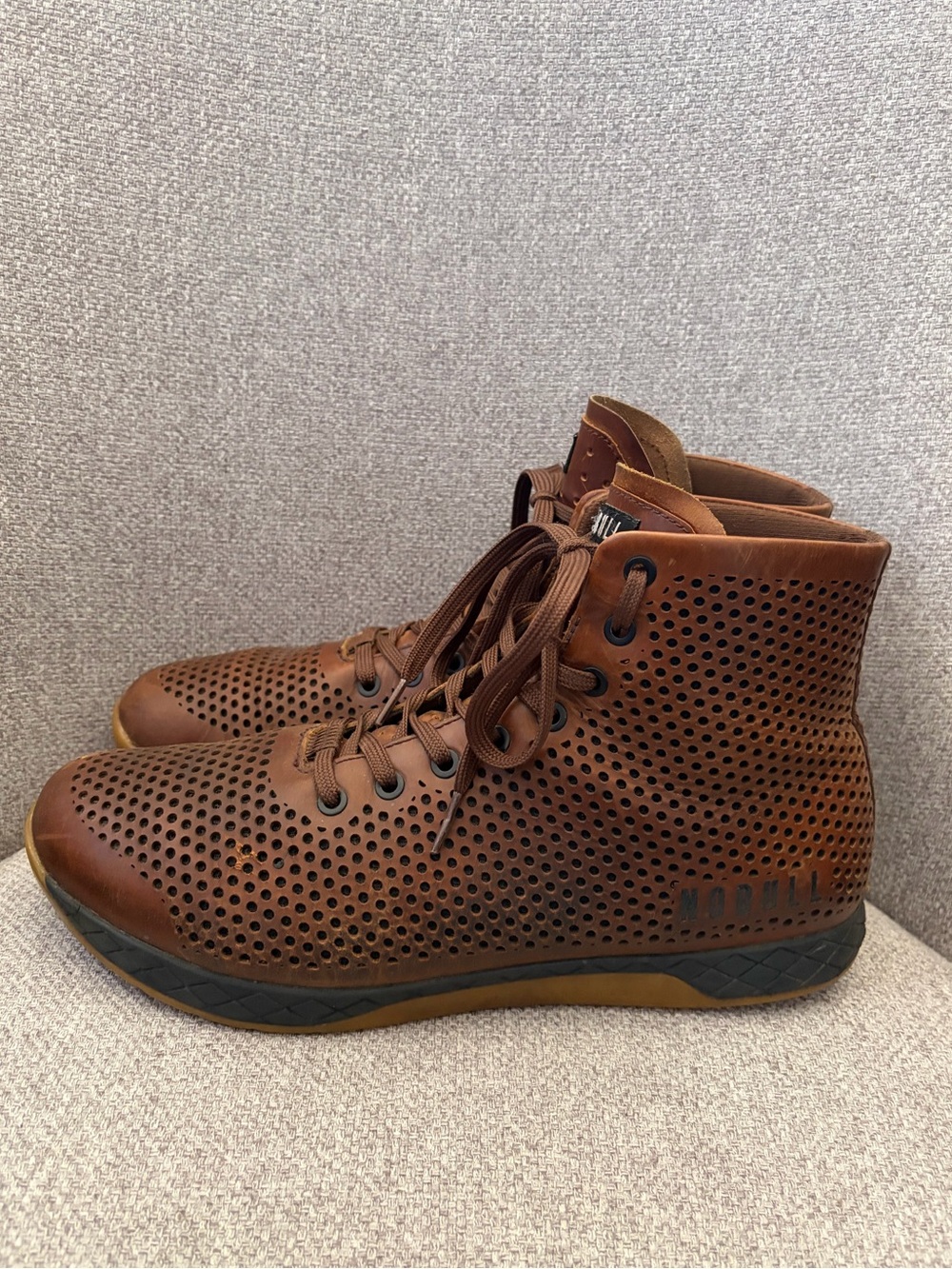 NOBULL - High-Top Coffee Leather
Trainers.